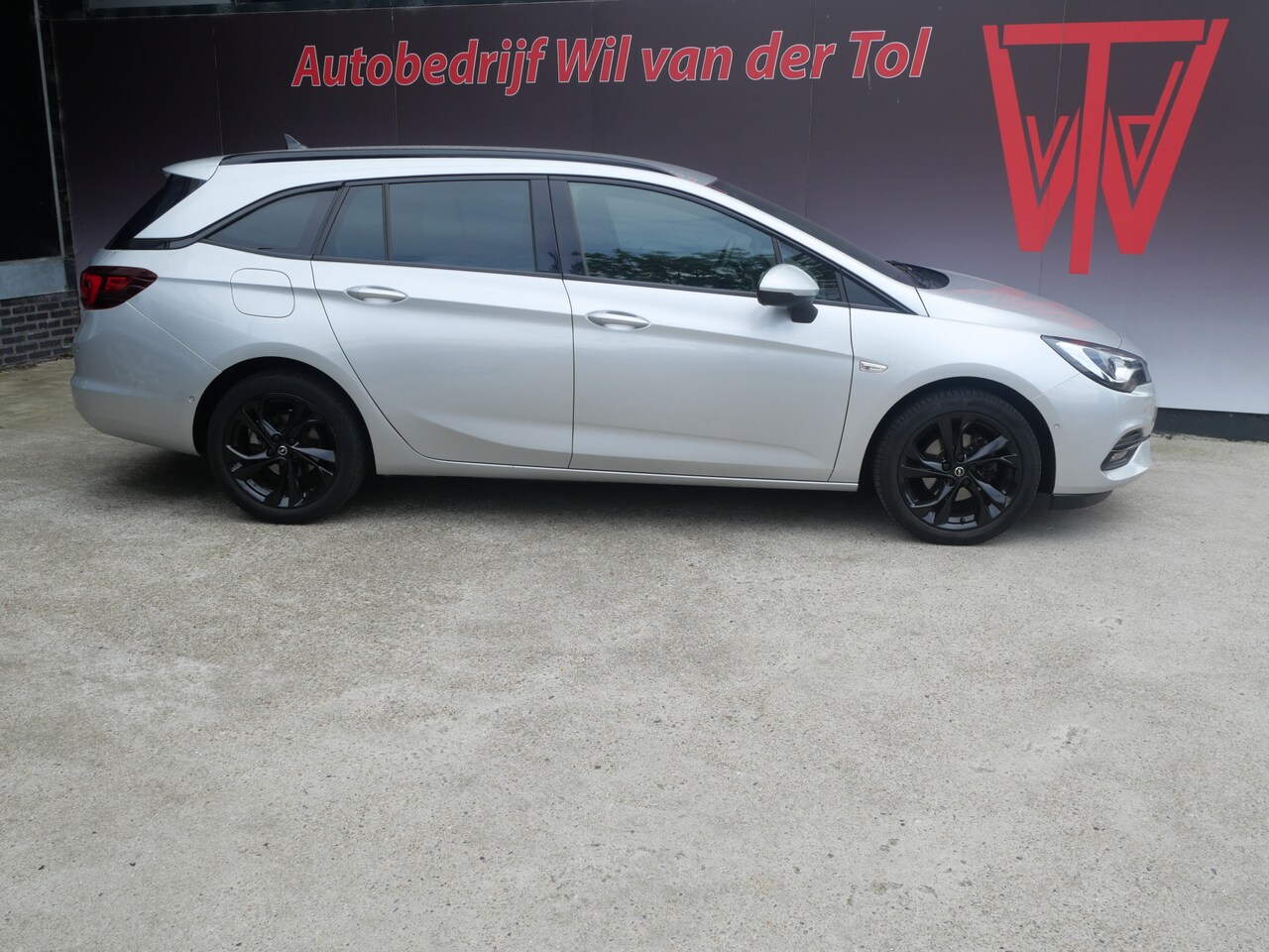 Opel Astra Sports Tourer - 1.2 ULTIMATE | CRUISE | ALCANTARA | CAMERA | CARPLAY | 146 PK | ALL-IN!! - AutoWereld.nl