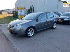Volkswagen Golf - 2.0 FSI Comfortline AUTOMAAT