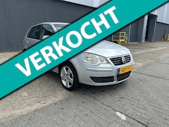 Volkswagen Polo - 1.4-16V AUTOMAAT/CLIMA/STOEL VRW