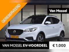 MG ZS - EV Luxury 45 kWh | Panoramadak | Camera | Elek. Stoelen | Apple Carplay | Blind Spot Info