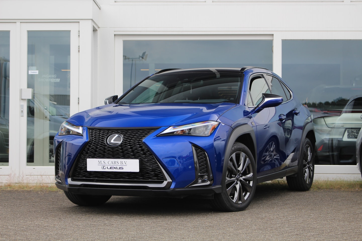 Lexus UX - LEXUS UX250H Hybride F-Sport Design I Bi-tone I Carplay I Garantie - AutoWereld.nl