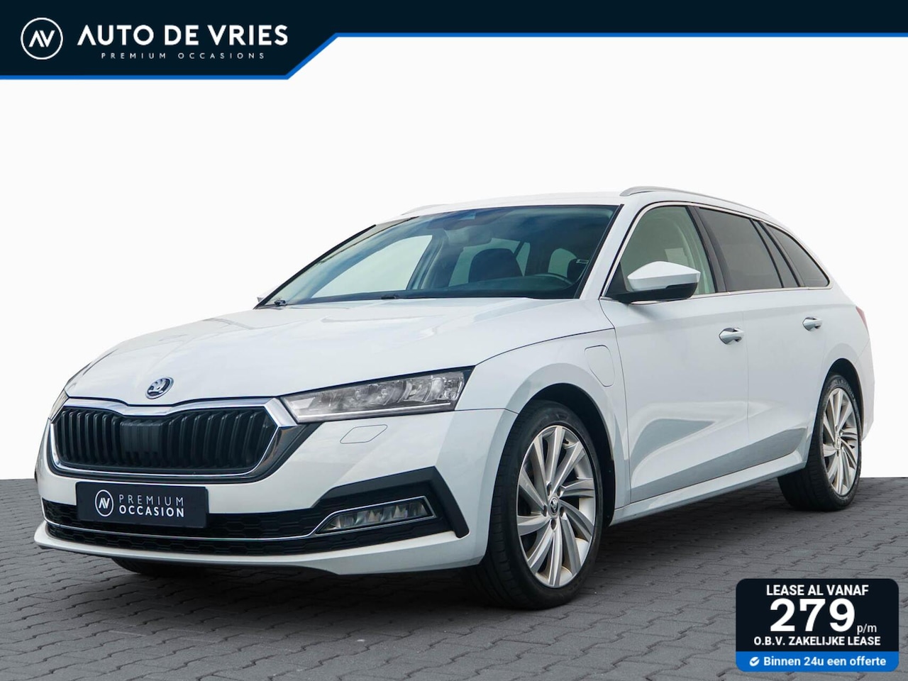 Skoda Octavia Combi - 1.4 TSI iV PHEV 204pk Business Edition | Adaptive cruise | Full LED | Trekhaak - AutoWereld.nl