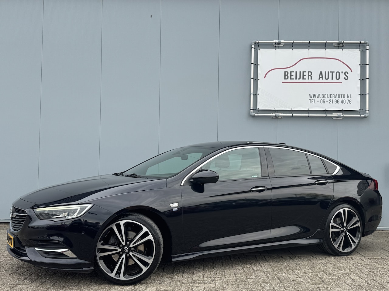 Opel Insignia Grand Sport - 2.0 CDTI Business Executive OPC-Line. - AutoWereld.nl