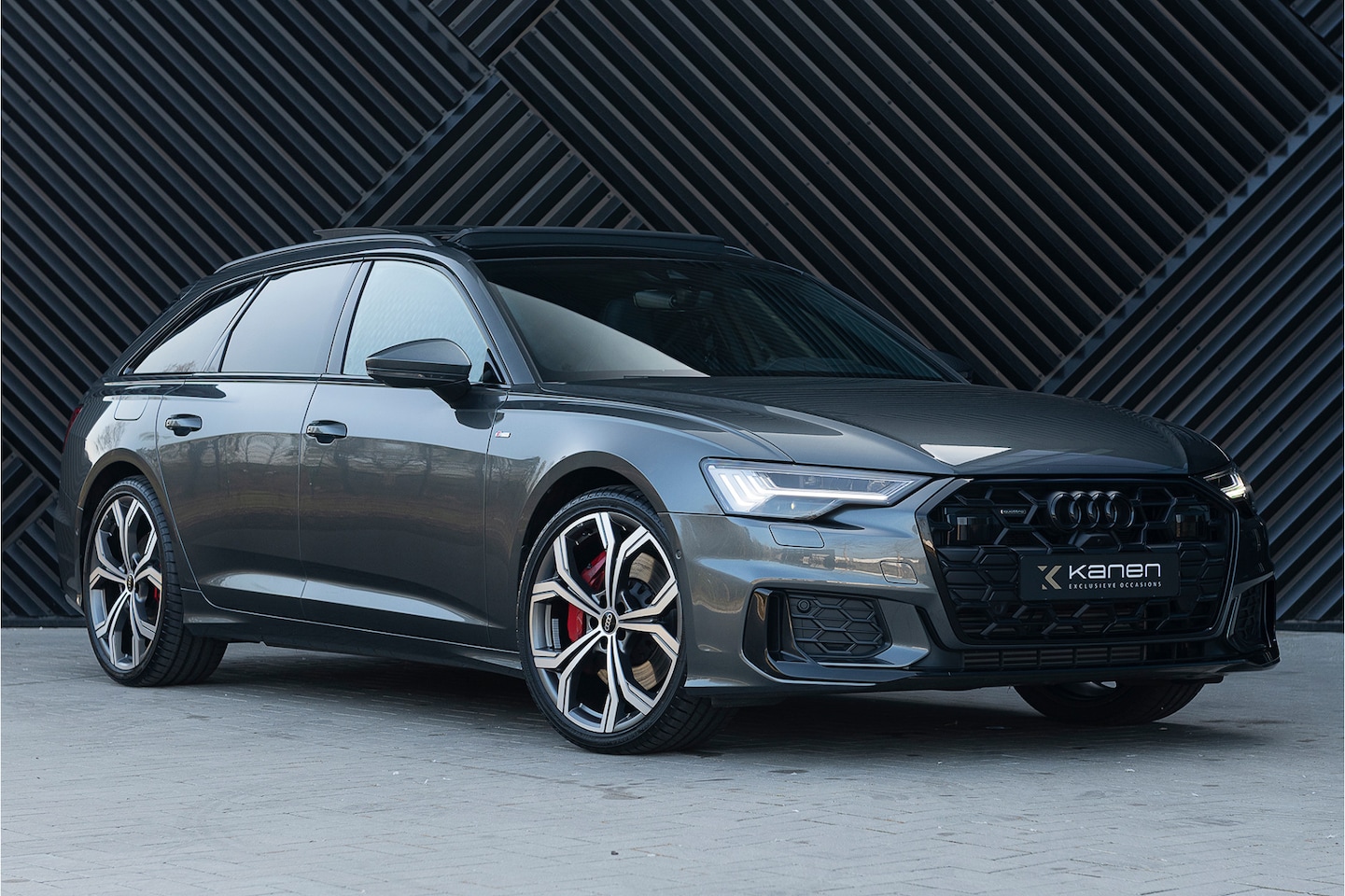 Audi A6 Avant - 55 TFSI e quattro S-Line S sportstoelen ACC Pano Softcl. Matrix Head Up 360 Memory - AutoWereld.nl