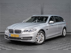 BMW 5-serie Touring - 520i Executive | Ned. Auto | Automaat | PDC voor, achter |Bi xenon |