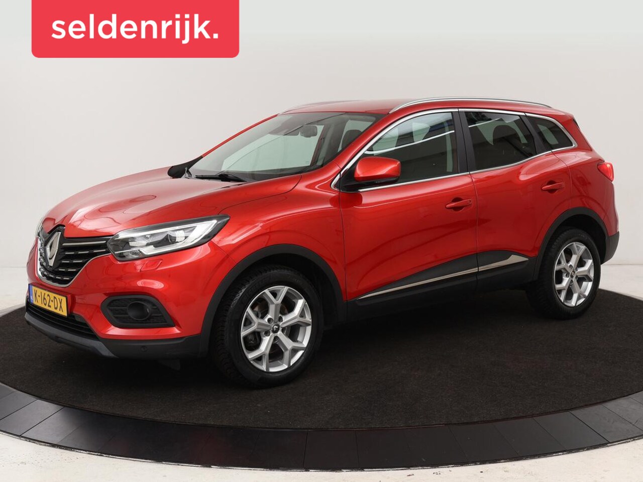 Renault Kadjar - 1.3 TCe Zen | Automaat | Stoelverwarming | Trekhaak | Navigatie | Climate control | Keyles - AutoWereld.nl