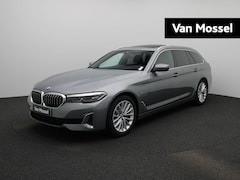 BMW 5-serie Touring - 530e Business Edition Plus | Climate Control | Panoramadak | Lederen Bekleding | Stoelverw