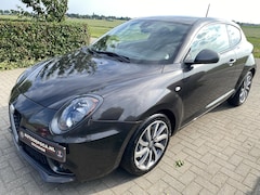 Alfa Romeo MiTo - 1.4 T MultiAir Super Navigatie Stoelverwarming PDC