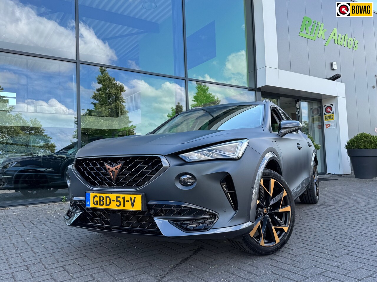 CUPRA Formentor - 1.4 e-Hybrid Business * Matt Grijs * Navigatie * Trekhaak - AutoWereld.nl