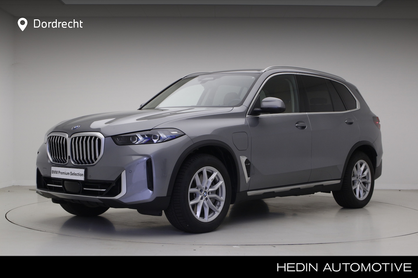 BMW X5 - xDrive50e | Trekhaak | Harman Kardon | Softclose | Driving Assistant Professional | Gestur - AutoWereld.nl