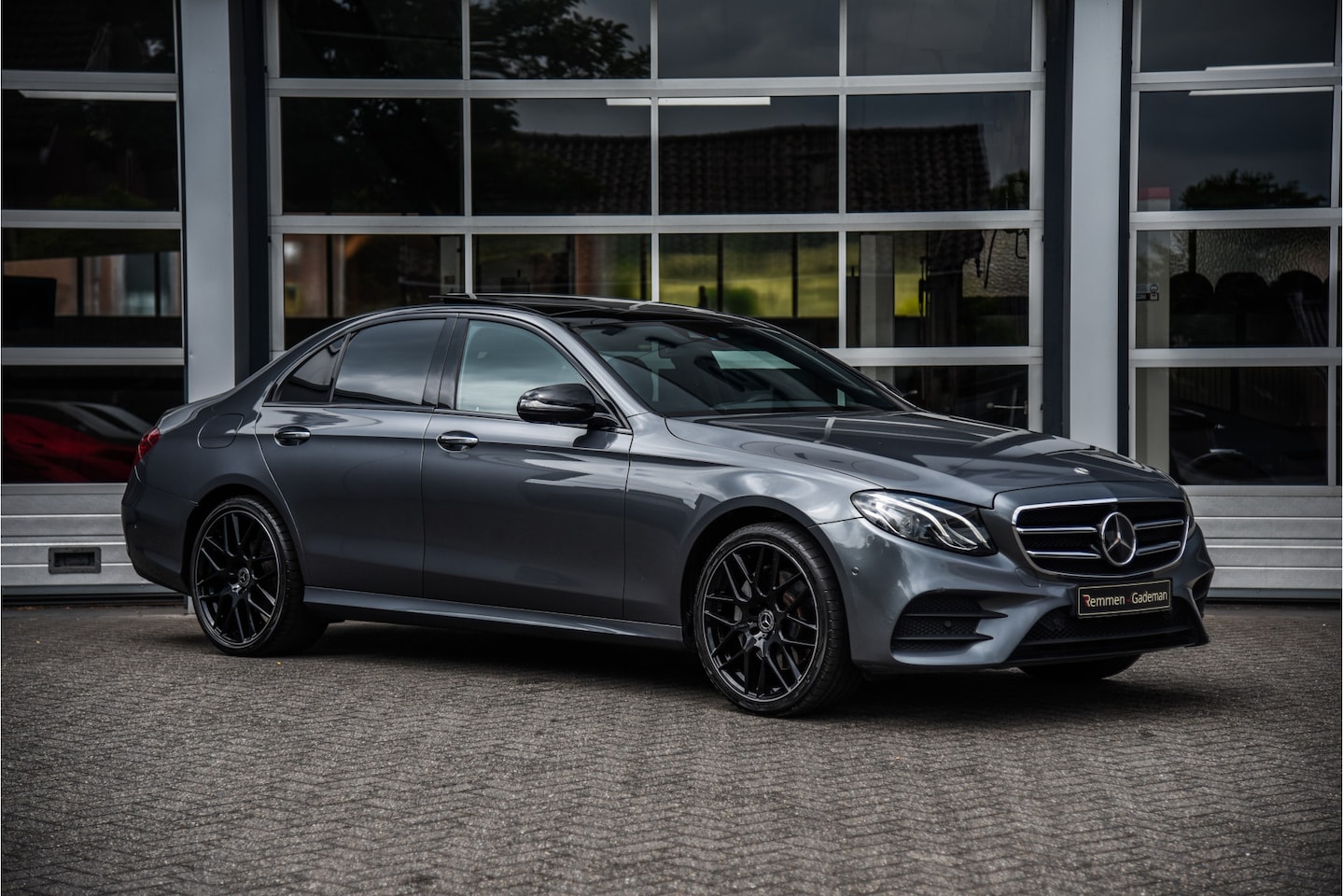 Mercedes-Benz E-klasse - 200 AMG Line Upgrade Edition - AutoWereld.nl