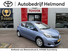 Toyota Yaris - 1.3 VVT-i Aspiration Automaat, Trekhaak