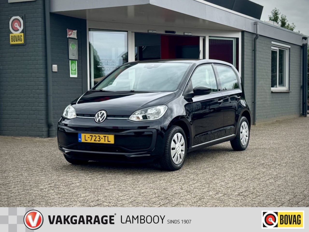 Volkswagen Up! - 1.0 Airco Origineel Nederlands Bluetooth DAB - AutoWereld.nl