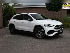 Mercedes-Benz GLA-Klasse - 250 e Business Solution AMG Limited Adaptive Keyless Camera Sfeerverlichting 19''