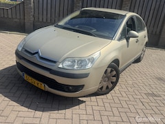 Citroën C4 - 1.4-16V Ligne Prestige