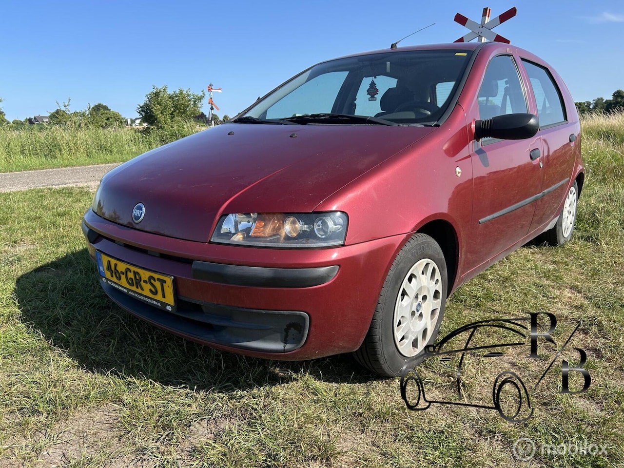 Fiat Punto - 1.2-16V ELX INRUILKOOPJE !!!! - AutoWereld.nl