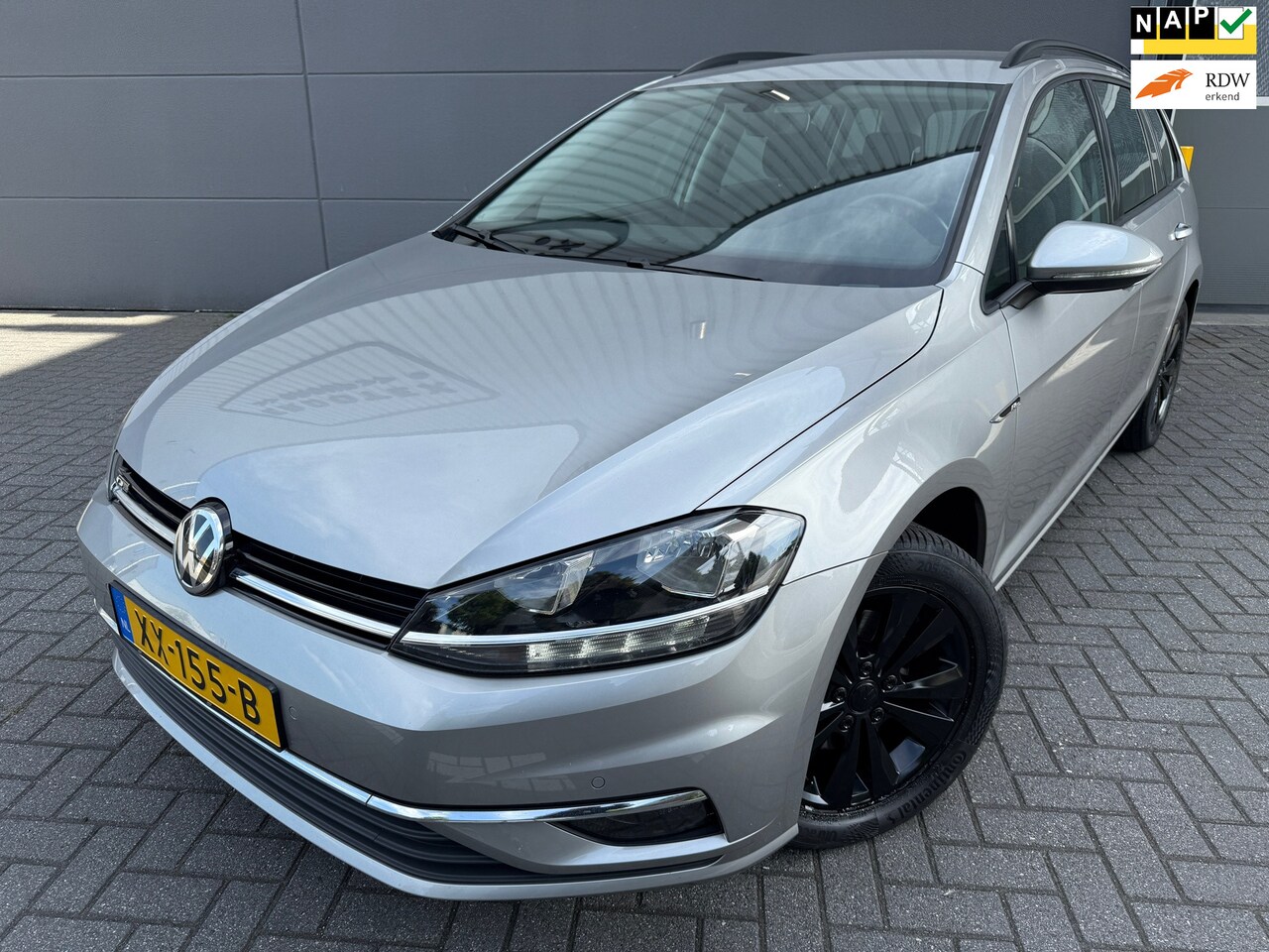 Volkswagen Golf Variant - 1.0 TSI R-LINE Business*CRUISE*TERKHAAK*APK*NAP*NAVI*CARPLY*PARK SENSOREN - AutoWereld.nl