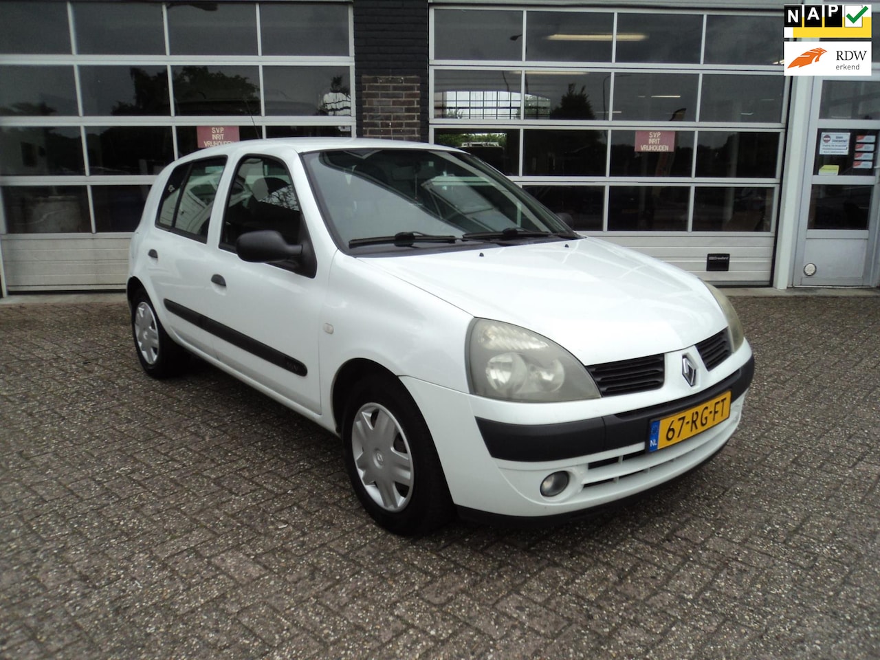 Renault Clio - 1.2-16V Drive Airco - AutoWereld.nl