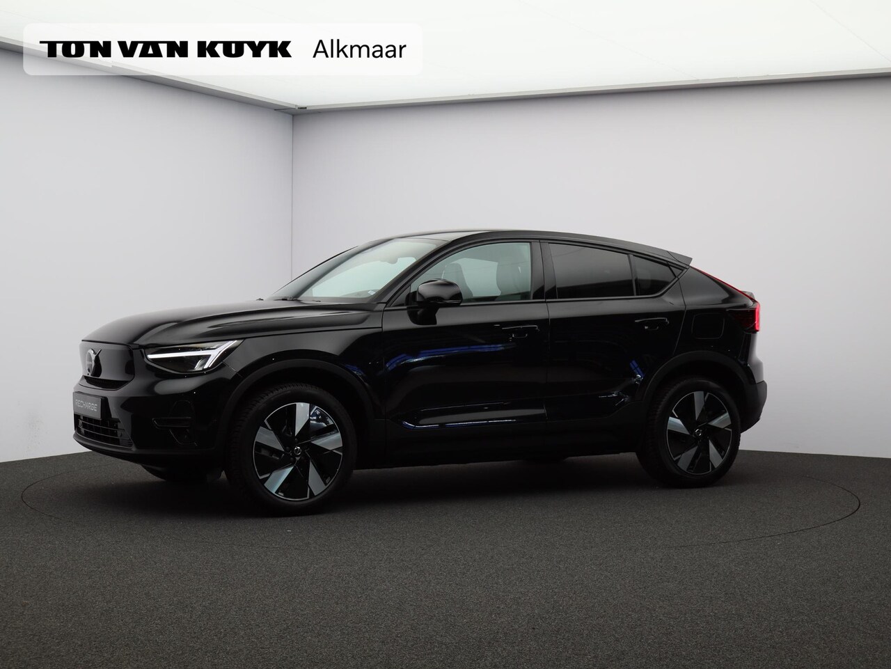 Volvo EC40 - Single Motor Extended Range Bns. Edition 82 kWh Climate Pack / 360 Camera / Adaptive Cruis - AutoWereld.nl