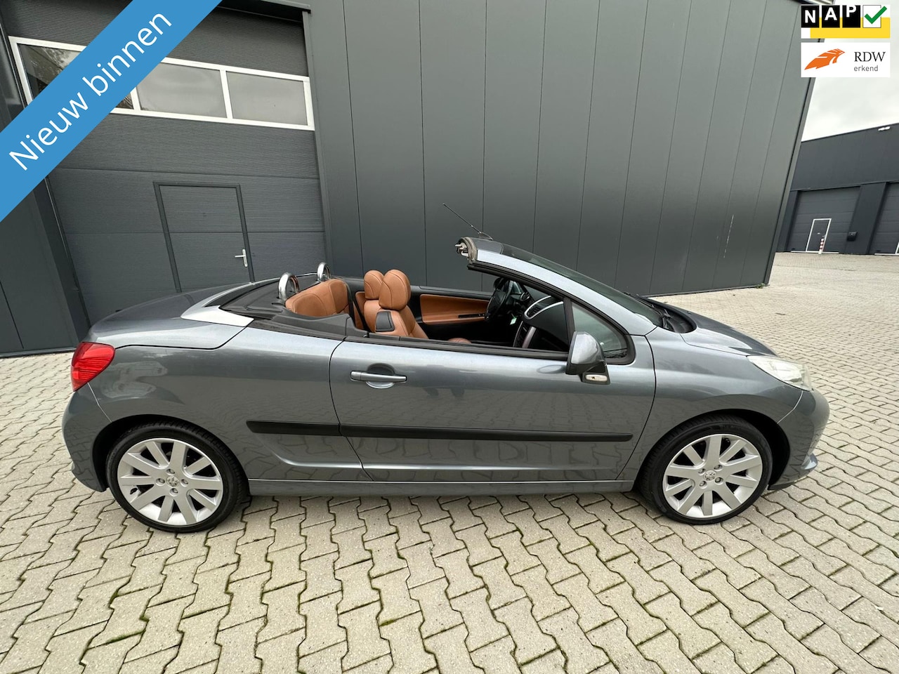 Peugeot 207 CC - 1.6-16V T SPORT CABRIOLET LEDER LMV - AutoWereld.nl