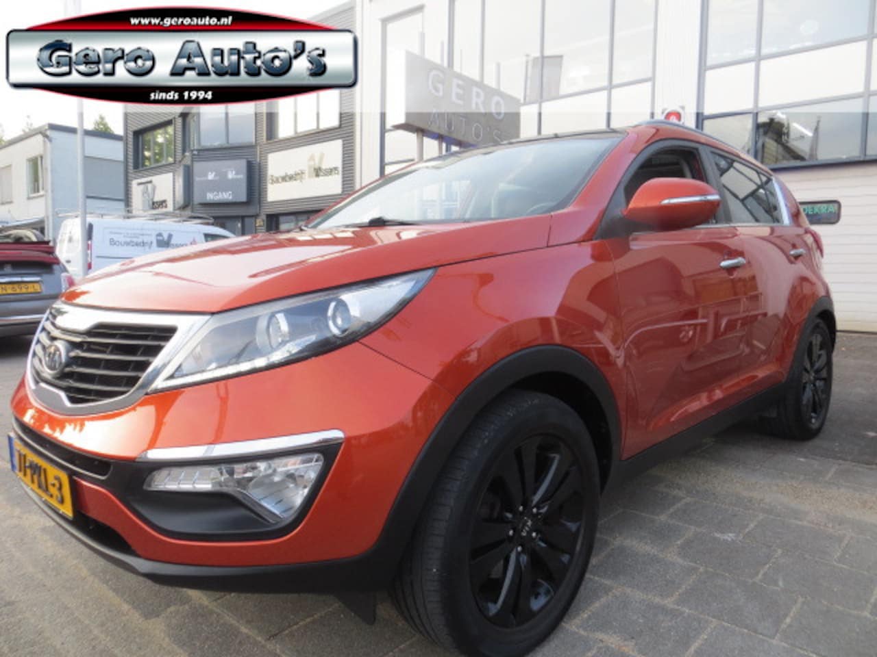 Kia Sportage - 2.0 X-ecutive Plus Pack vol opties ,dak ,airco ecc ,lmv etc - AutoWereld.nl