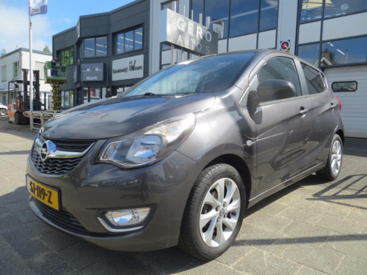 Opel Karl - 1.0 ecoFLEX Cosmo airco ecc ,cruise control,leder,lmv - AutoWereld.nl