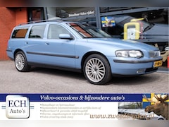 Volvo V70 - 2.3 T5 250 pk Aut. Leer, 17 inch, Trekhaak