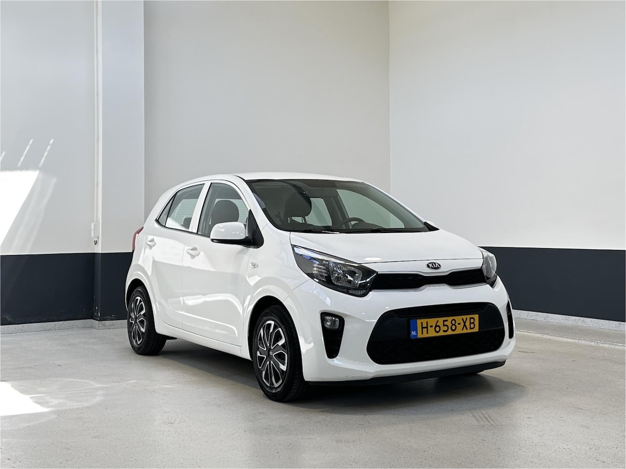 Kia Picanto - 1.0 MPi ComfortPlusLine | NL Apple Carplay | Navigatie middels smart device |1 Eig | Camer - AutoWereld.nl