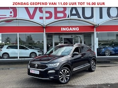 Volkswagen T-Roc - 1.0 TSI 115PK CARPLAY LED NAVI AIRCO LMV DIGITALE-SCHERM