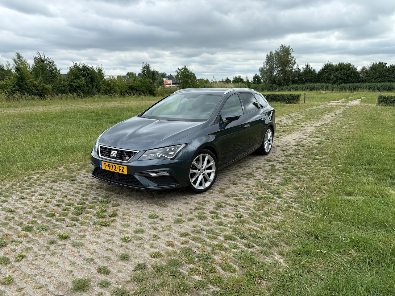 Seat Leon ST - 1.5 TSI FR Business Intense - AutoWereld.nl