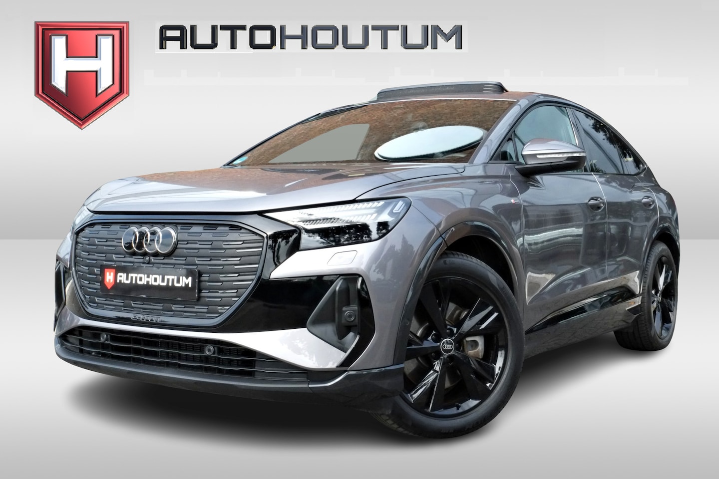 Audi Q4 Sportback e-tron - 50 quattro S edition 77 kWh Trekhaak, Panoramadak - AutoWereld.nl