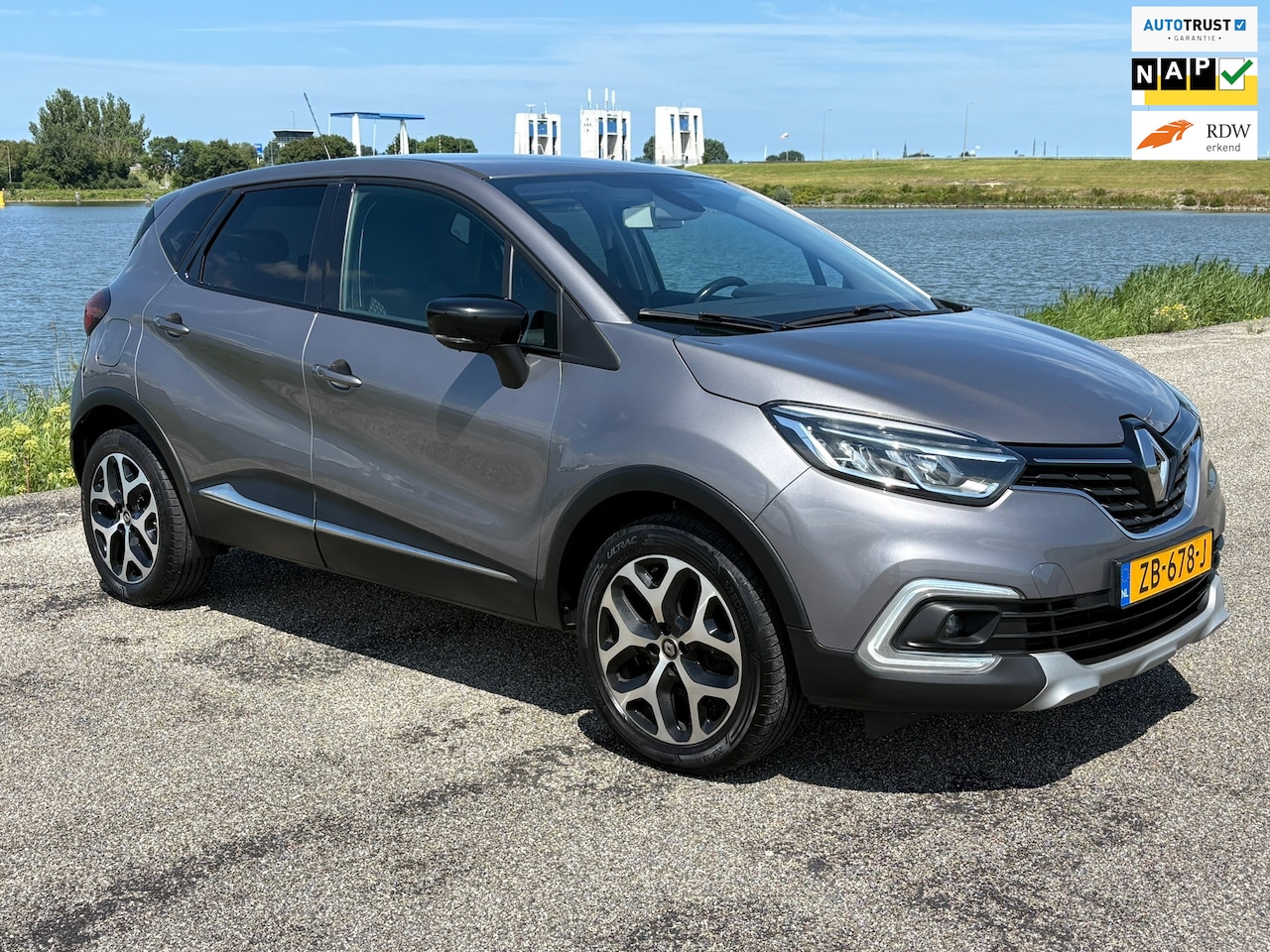 Renault Captur - 0.9 TCe Intens/Clima/Cruise control/NL/Luxe uitvoering - AutoWereld.nl