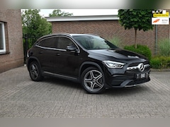 Mercedes-Benz GLA-Klasse - 250 e Business Solution AMG Limited 1e Eig 218 PK Widescreen Sfeerverlichting Camera 19''
