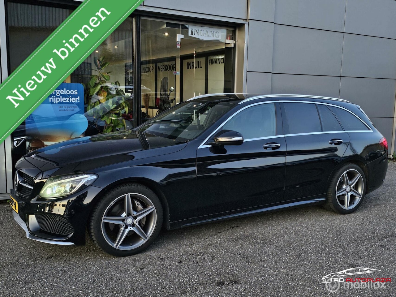 Mercedes-Benz C-klasse Estate - 220 CDI AMG-line Leer/Camera/Trekhaak - AutoWereld.nl