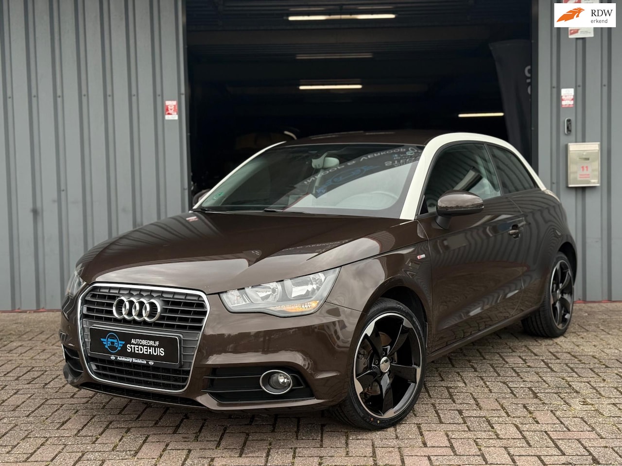 Audi A1 - 1.4 TFSI S line Automaat l Stoelverwarming l Airco - AutoWereld.nl