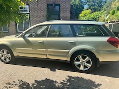 Subaru Outback - 3.0R