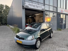 Toyota Yaris - 1.0-16V VVT-i 1e eigenaar Nieuwe APK NAP Logisch