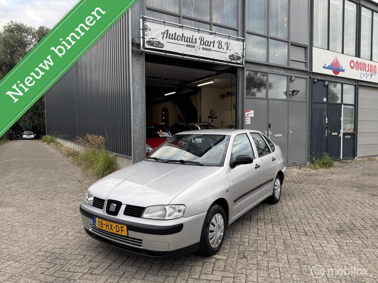 Seat Cordoba - 1.4-16V Signo 1e eigenaar! Nieuwe APK! NAP Logisch! - AutoWereld.nl