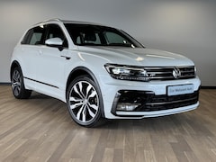 Volkswagen Tiguan - 2.0 TSI 4Motion R-Line 220PK | PANO | DCC | TREKHAAK