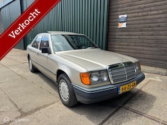 Mercedes-Benz 300-serie - 200-500 300 D
