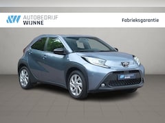 Toyota Aygo X - 1.0 VVT-i 72pk first | App Connect | Climate | Adaptive Cruise | Camera