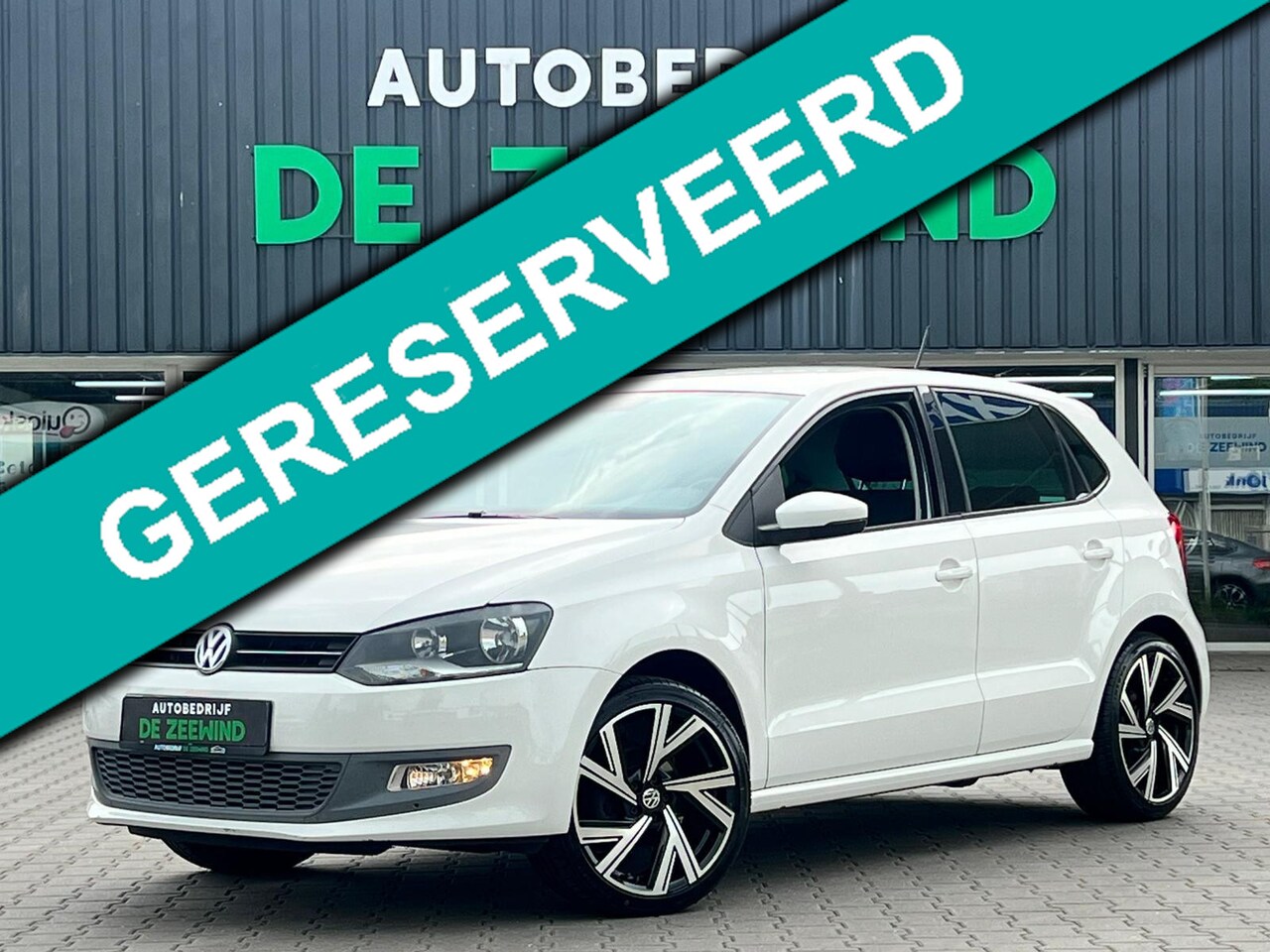 Volkswagen Polo - 1.2 TSI Highline|Apple carplay|Stoelverwarming - AutoWereld.nl
