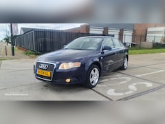 Audi A4 Limousine - 01-SV-GL Youngtimer !