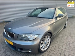 BMW 1-serie - 116i Business Line Sport