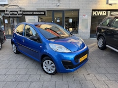 Peugeot 107 - 1.0 5Deurs Facelift Airco Grote beurt Apk