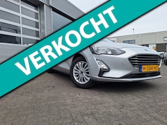 Ford Focus Wagon - 1.0 EcoBoost Titanium Business*Lm 17 inch*Navigatie*Led*Pdc V/A*Camera*Enz