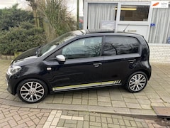 Volkswagen Up! - 1.0 high up BlueMotion MOOIE SPORTIEVE UITVOERING
