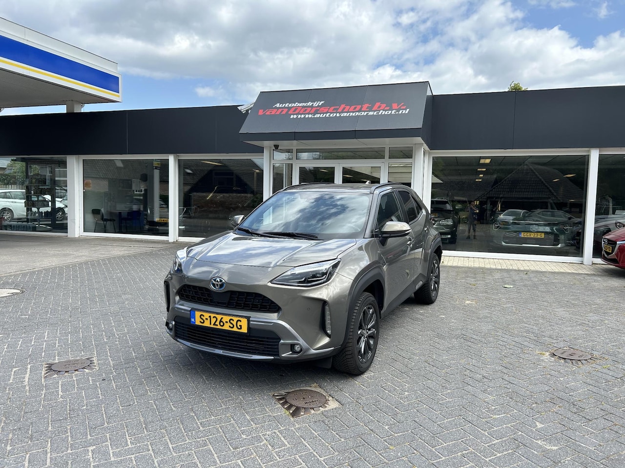 Toyota Yaris Cross - 1.5 Hybrid Explore met afneembare trekhaak !!!! - AutoWereld.nl