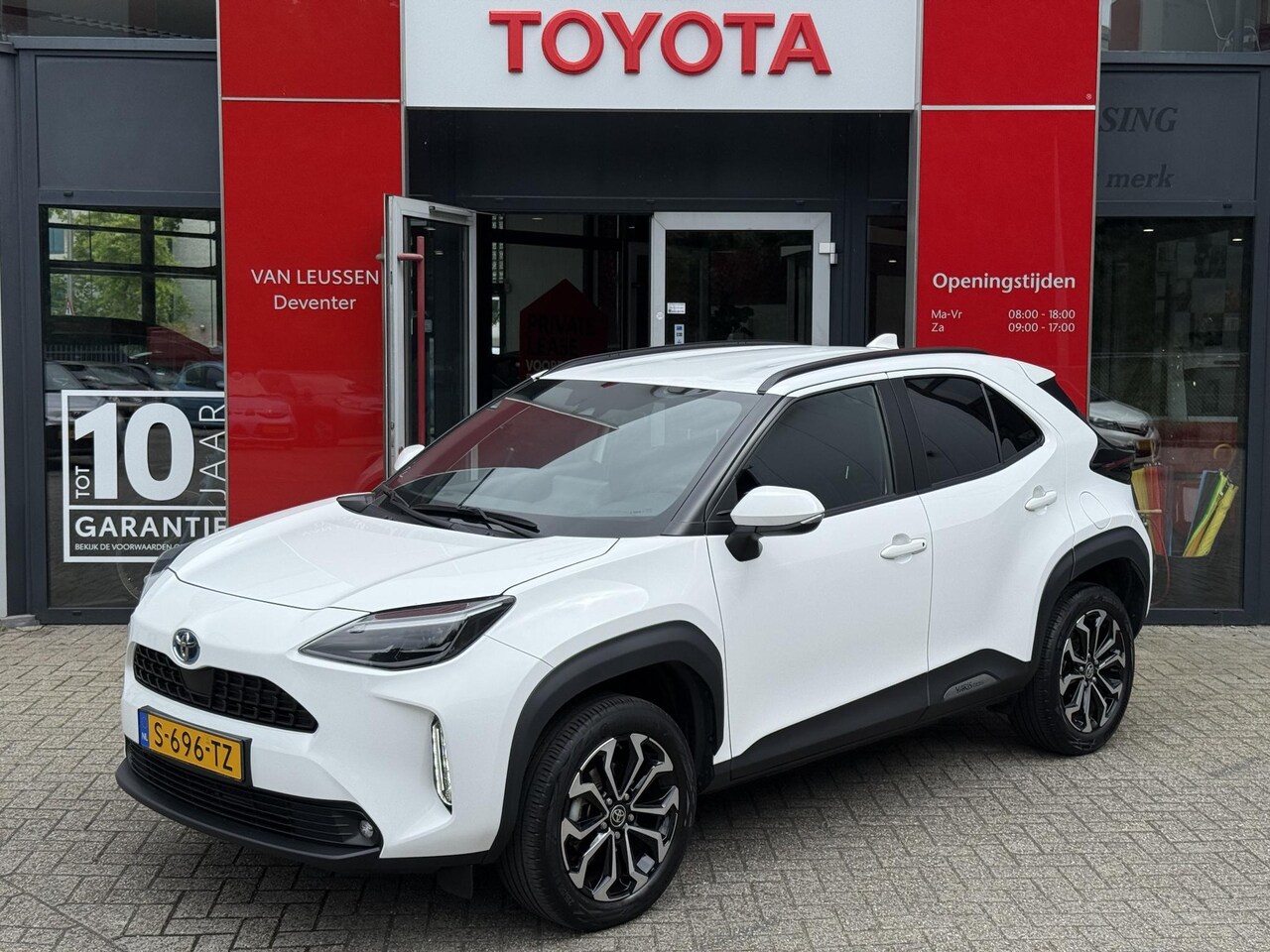 Toyota Yaris Cross - 1.5 Hybrid Dynamic NL-AUTO CLIMA LM NAVI APPLE/ANDROID CRUISE KEYLESS - AutoWereld.nl