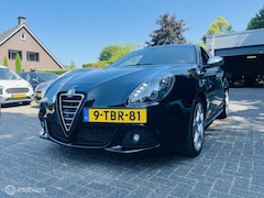 Alfa Romeo Giulietta - 1.4 T Limited Edition Sport Automaat 170 PK / Clima / Led / 18" LM